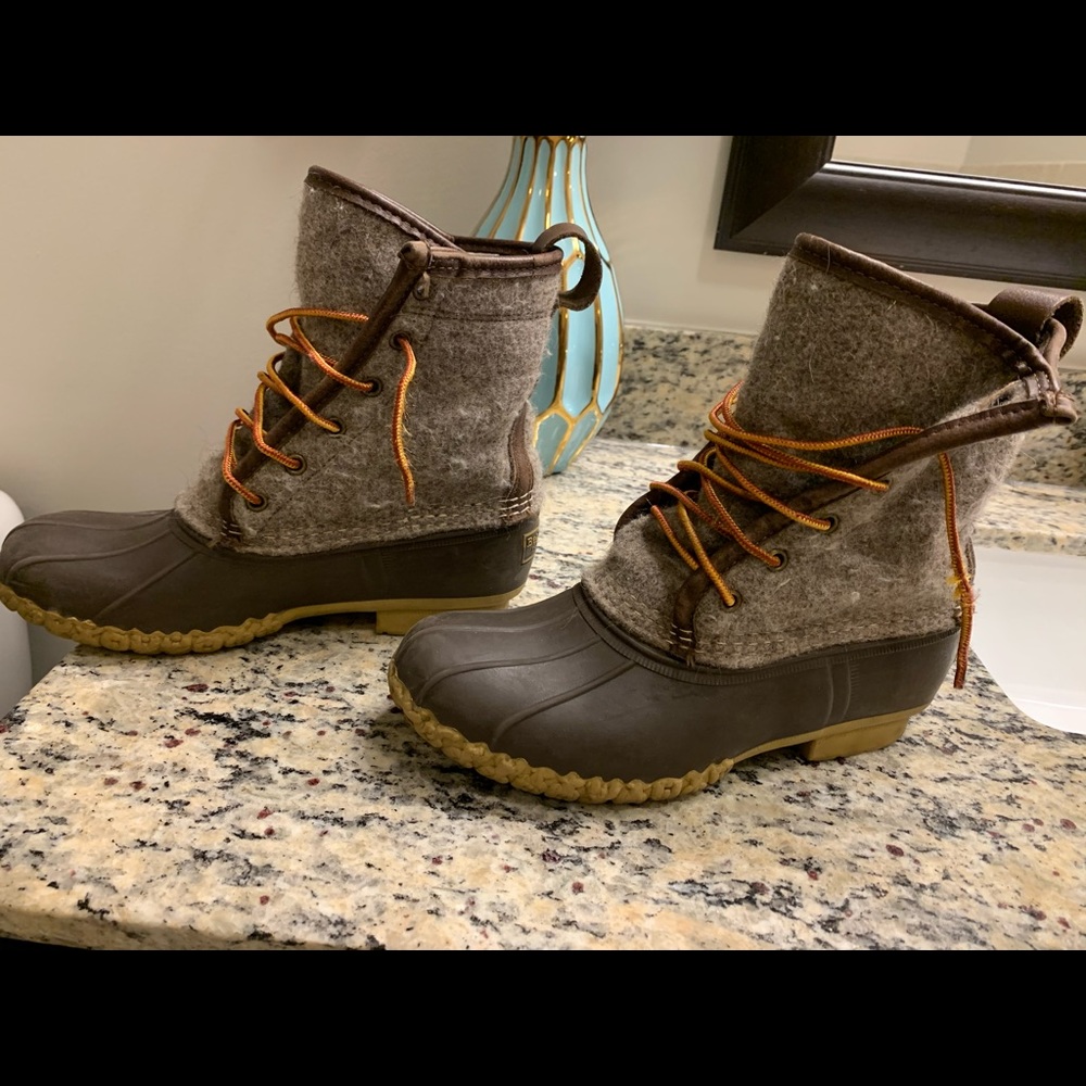 Rare Felt Duck Boots